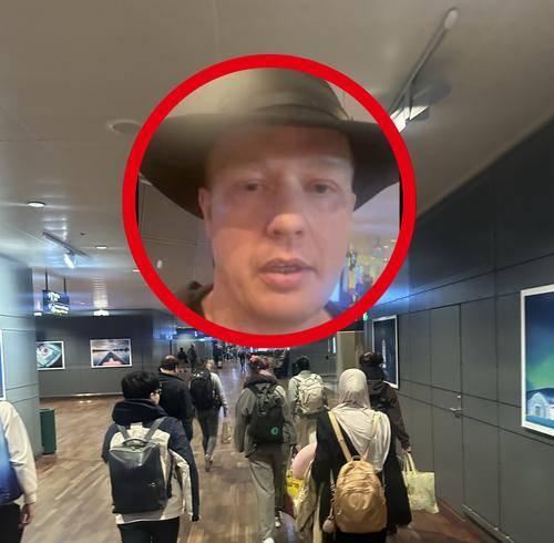 Ola Bini llega a Estocolmo tras deportación desde Quito featuring Ecuador
